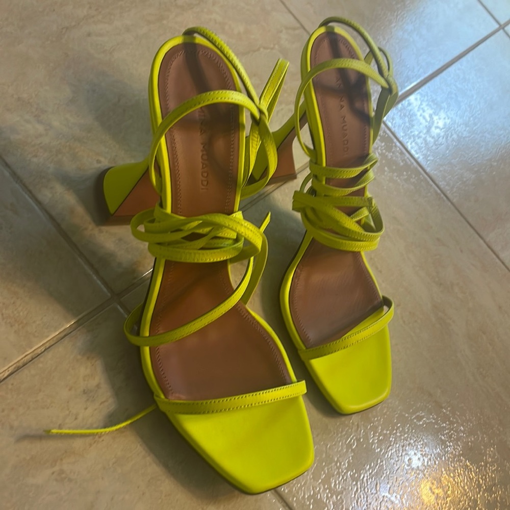 Open toe sandal